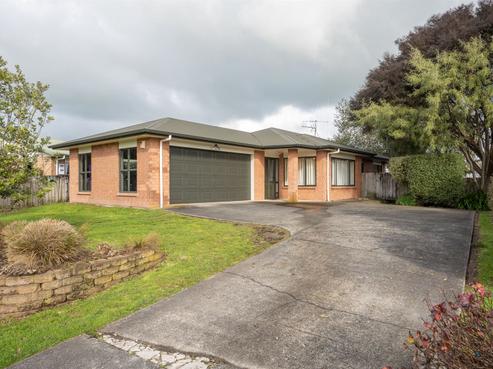 21 Catalina Drive, Melville