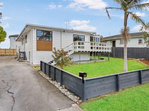 29 Blanche Way, Half Moon Bay