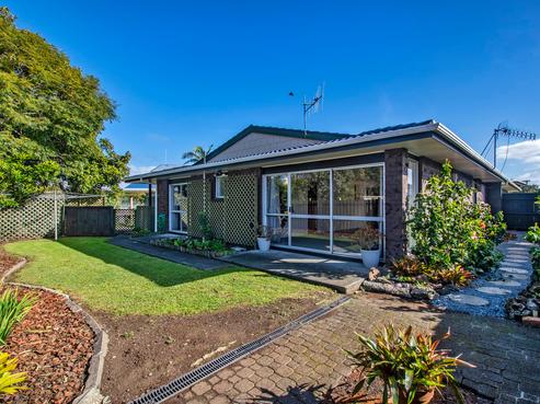 6B Cypress Gardens Place, Onerahi