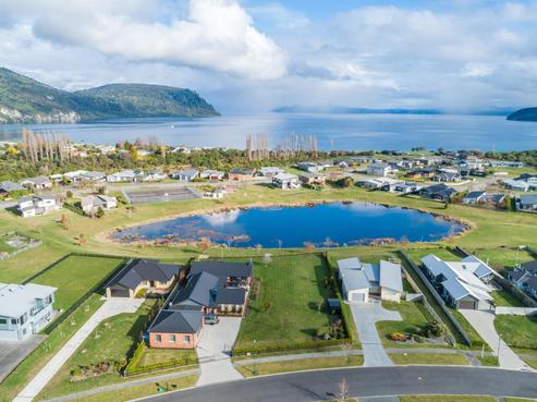 5 Pukeko Way, Kinloch