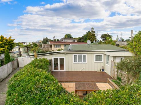 55 Sunset Road, Totara Vale