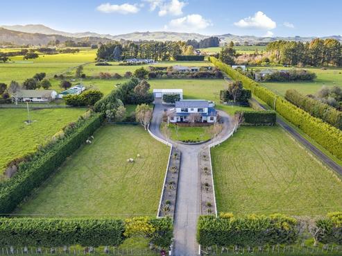 552 Paierau Road, Opaki