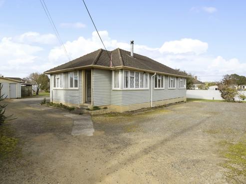 26 Collins Crescent, Feilding