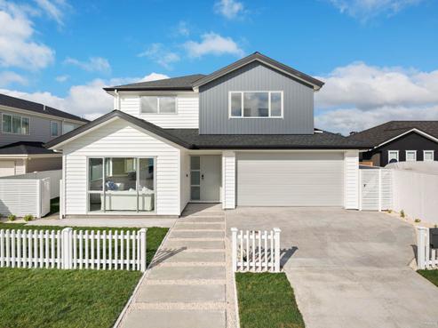 12 Surf View Crescent, Red Beach