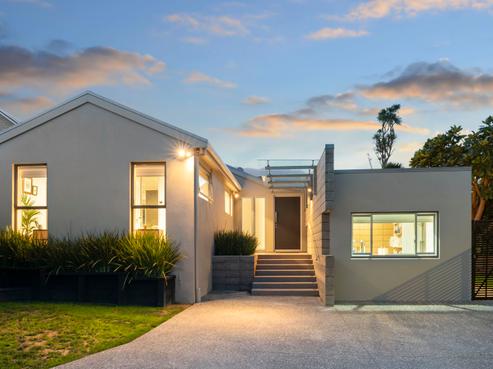 12 Stapleford Crescent, Browns Bay