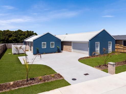 11 Kahukaka Road, One Tree Point