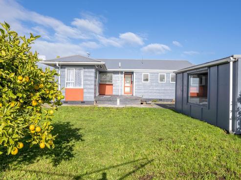 3 Heather Street, Levin
