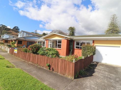 100B Brunton Crescent, Thames