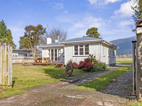 37 Tongariro Road, Turangi