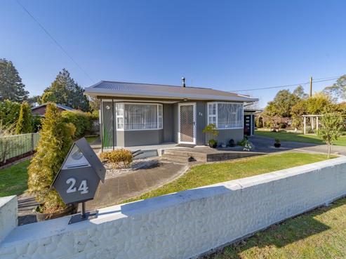 24 Melville Street, Waipawa