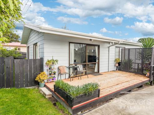 1/98 Barrys Road, Glendene