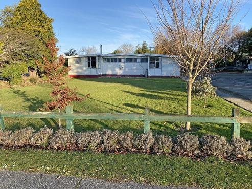 20 Ryley Street, Owaka