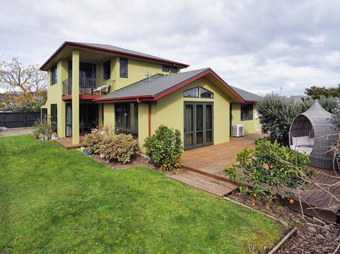 12 Moonlight Drive, Rototuna North