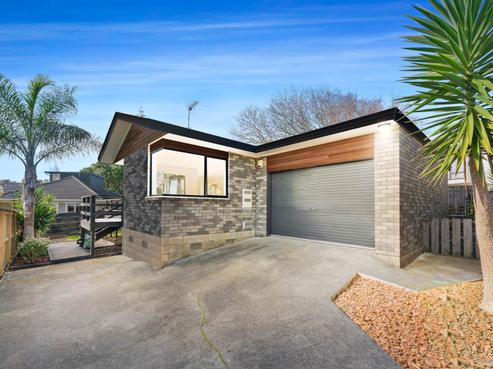 102A Sandspit Road, Shelly Park