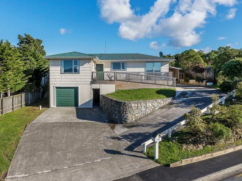 170 Buckley Road, Southgate