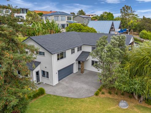 10 Crossland Place, Maraetai
