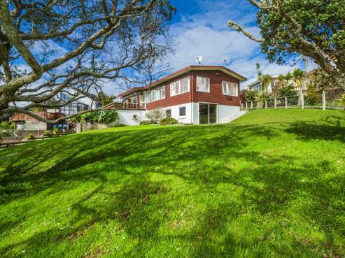 126 Aberdeen Road, Campbells Bay
