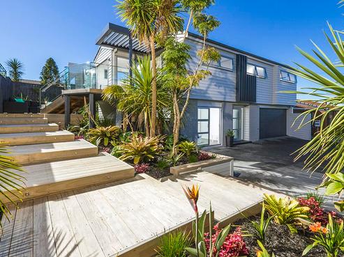 1/465A Beach Road, Murrays Bay