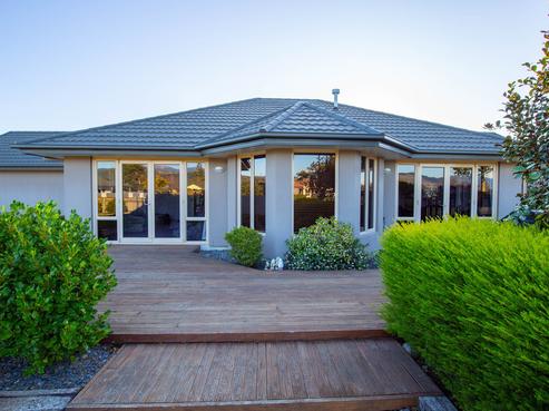 43 Starveall Street, Brightwater