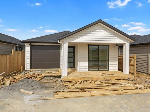 31 Kahui Parade, Karaka