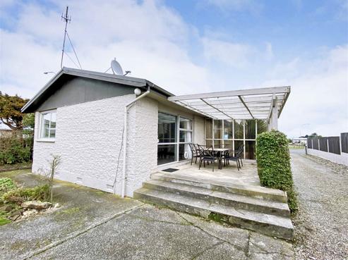 20 Chesney Court, Heidelberg