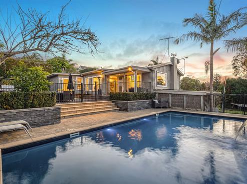 2 Aotearoa Terrace, Murrays Bay