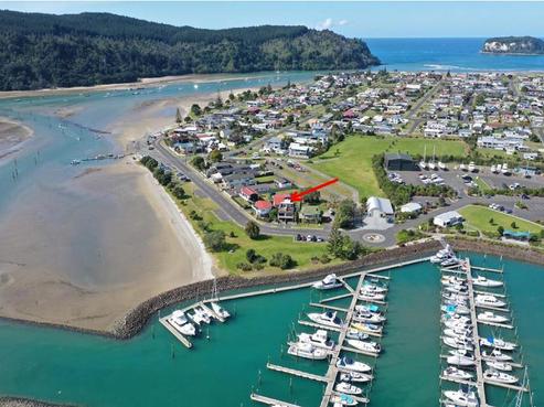 613B Beach Road, Whangamata
