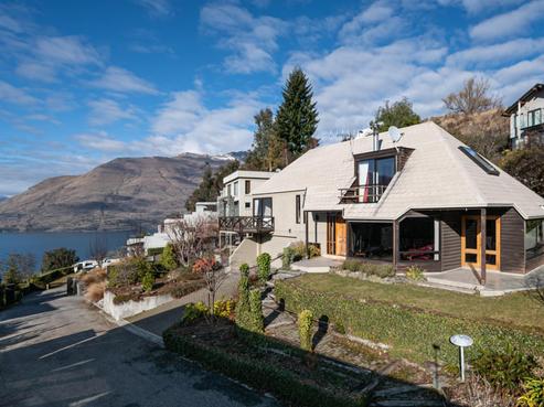 10 Lordens Place, Fernhill/Sunshine Bay