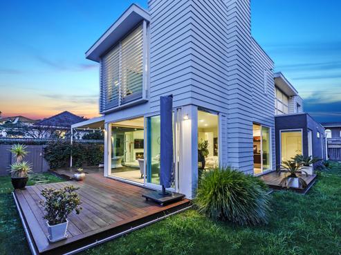 19A Montgomery Avenue, Rothesay Bay