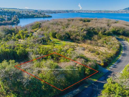 78 Parawera Drive, Acacia Bay