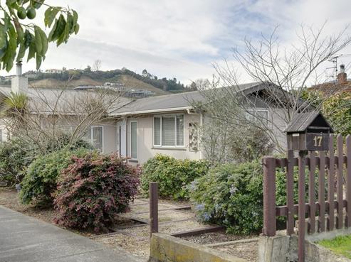 17 Maitland Avenue, Stoke