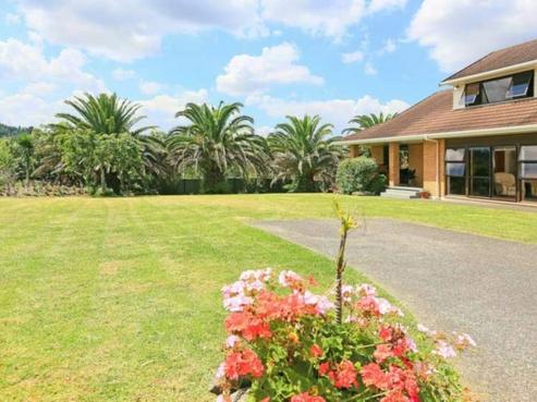 2B Christian Road, Swanson