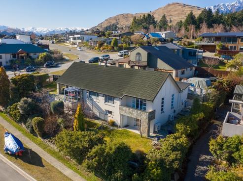 11 Poplar Drive, Kelvin Heights