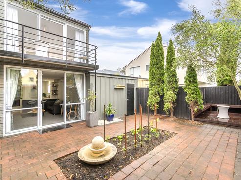 7/27 Packe Street, Edgeware