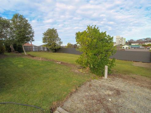 14A Memorial Avenue, Parkside