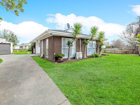 13 Fairdale Avenue, Red Hill
