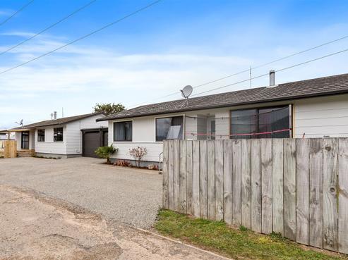 27 Meadowbank Crescent, Fordlands