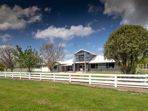 150 Racecourse Road, Allenton