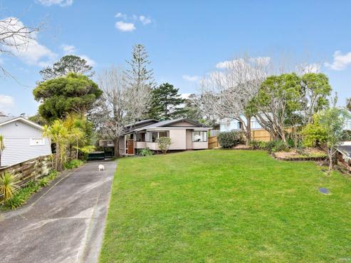 17 Orsova Place, Lynfield