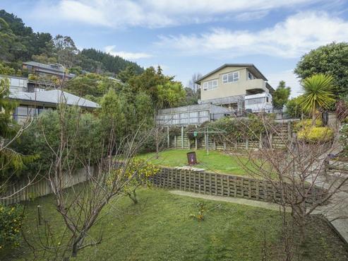 6 Allisdair Street, Marybank