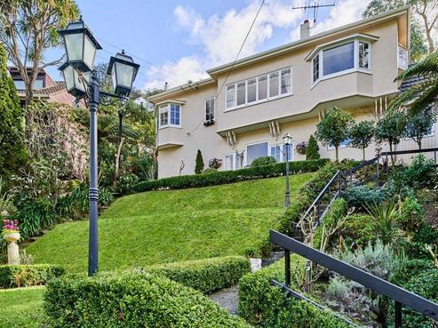 26 Waitohu Road, York Bay