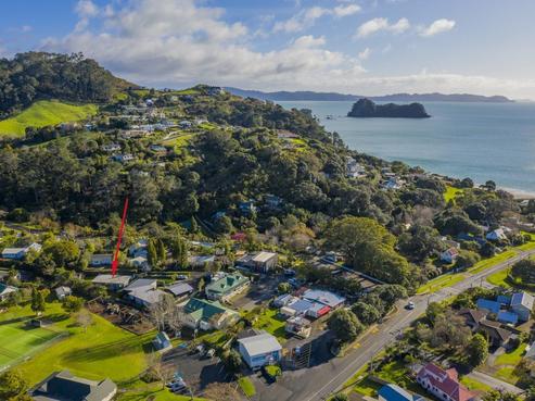 5 Grange Road, Hahei
