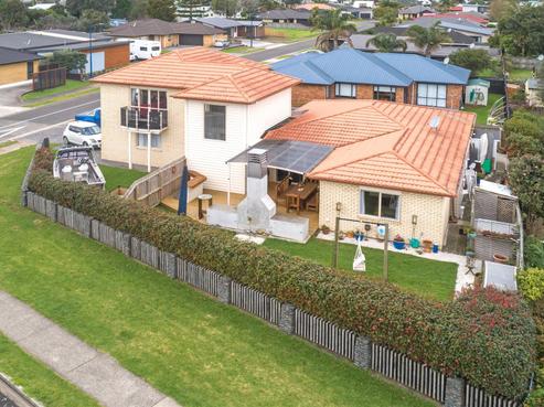 2 Cobham Lane, Whitianga