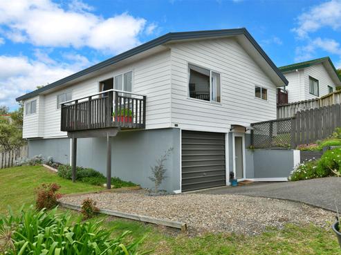 14A Jean Place, Stanmore Bay