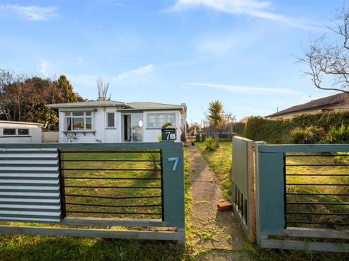 7 Gladstone Street, Hawera