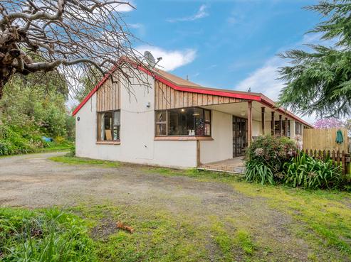 22 Tame Porati Street, Manakau