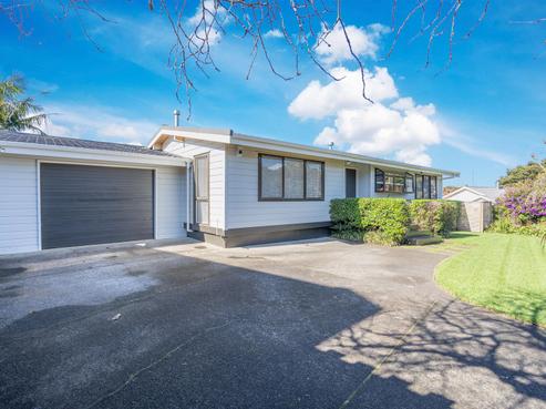 14 Highwood Grove, Torbay