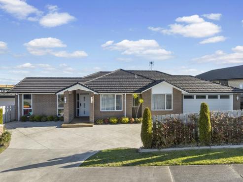 15 Castleton Way, Flagstaff