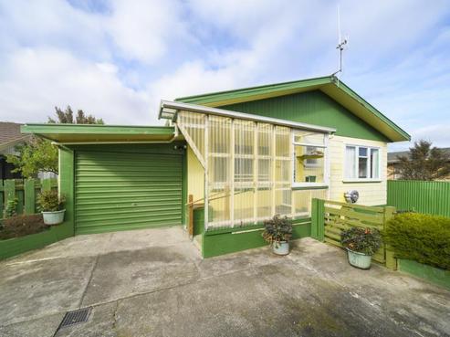 4 Hereford Street, West End