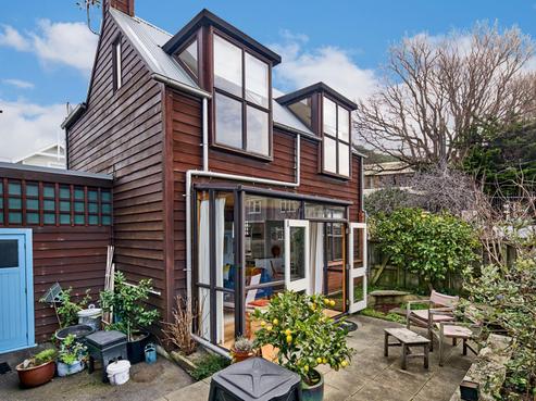 4/80 Hobson Street, Thorndon